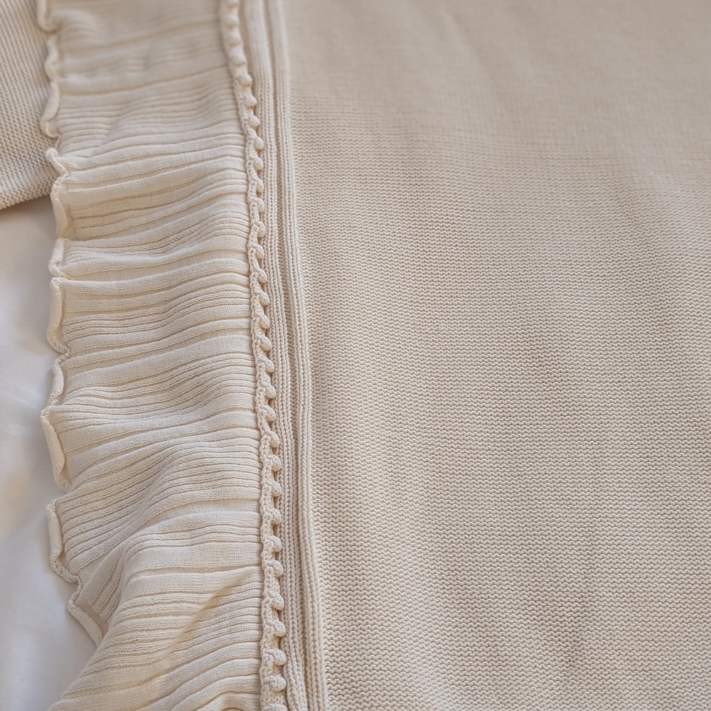 Rebecca Taylor Size S, Cream cotton sweater with soft ruffles front, back. - Picture 6 of 6
